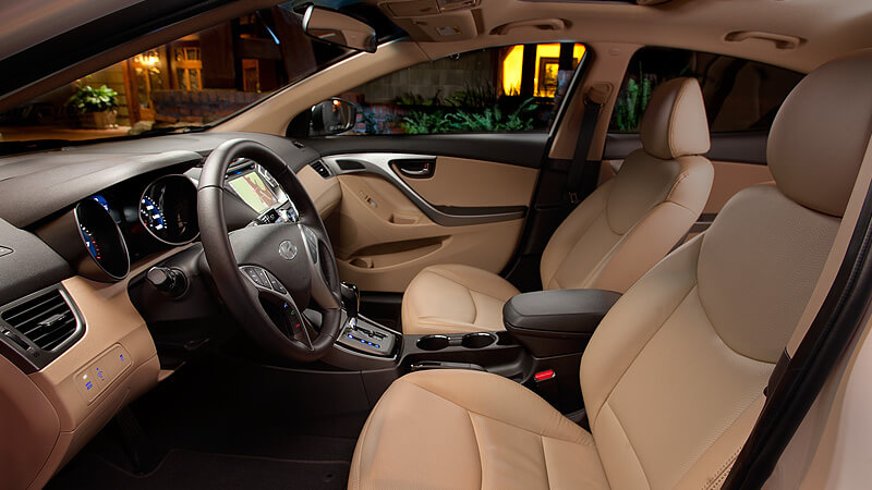2013 Hyundai Elantra Limited new interior