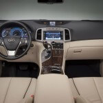2013 Toyota Venza interior design