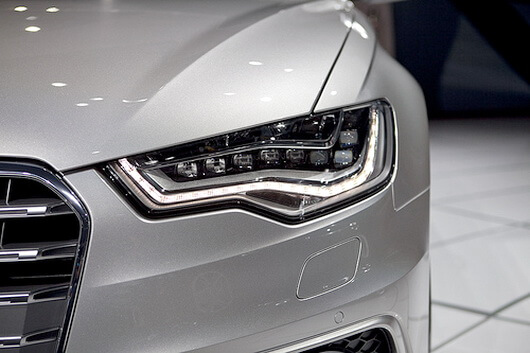 the headlights of 2013 Audi S6
