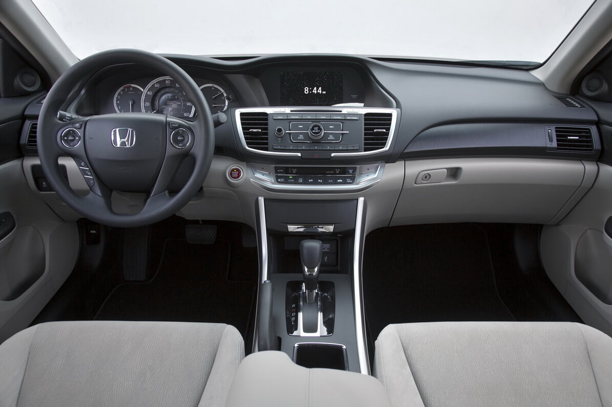 2013 Honda Accord interior image