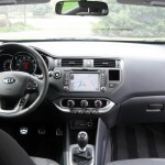 2013 Kia Rio interior photo