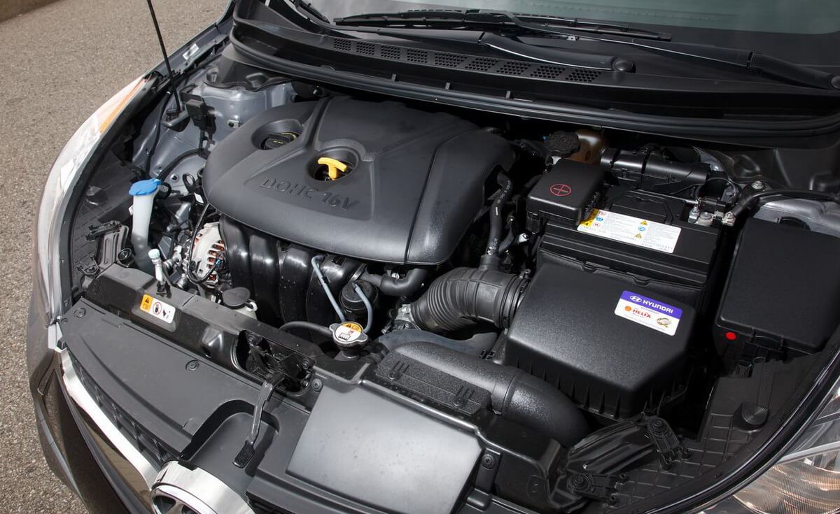 The engine of the new 2013 Elantra Coupe