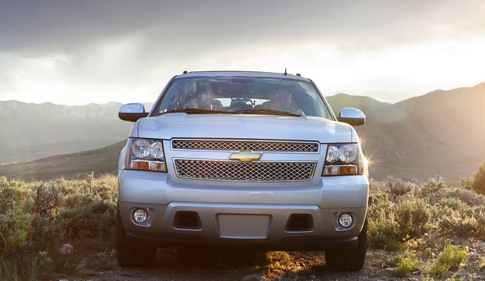 Chevrolet Avalanche front view