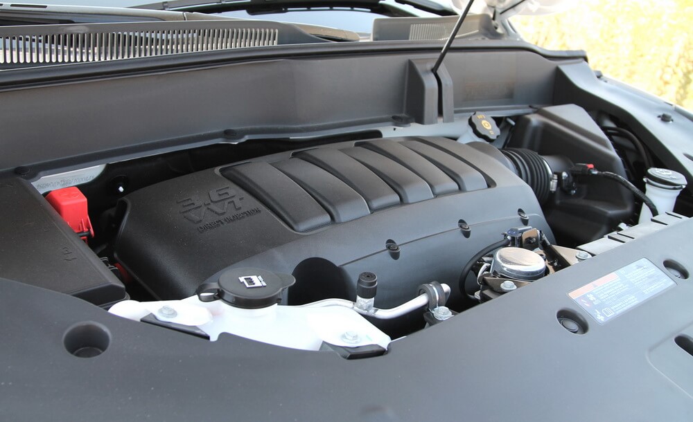 The V6 engine of 2013 Buick Enclave