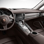 2013 Porsche Panamera interior image