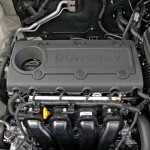 The 2.4-liter engine of the 2013 Kia Sorento