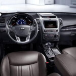 The interior of the 2013 Kia Sorento