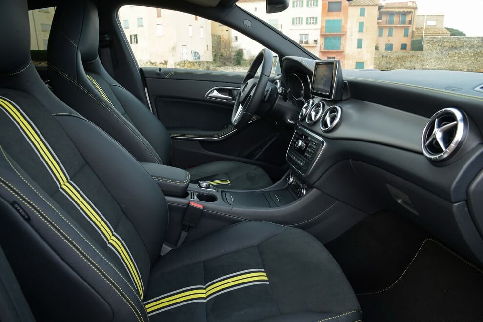 2014 Mercedes-Benz CLA250 interior image